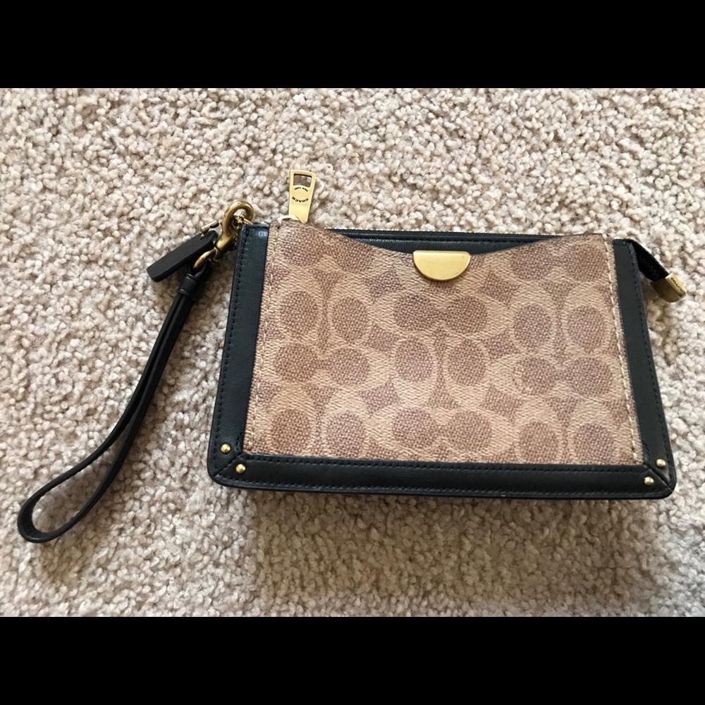 Coach Dreamer Wristlet